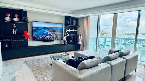 1000 S Pointe Dr PH1706 Miami Beach FL 33139