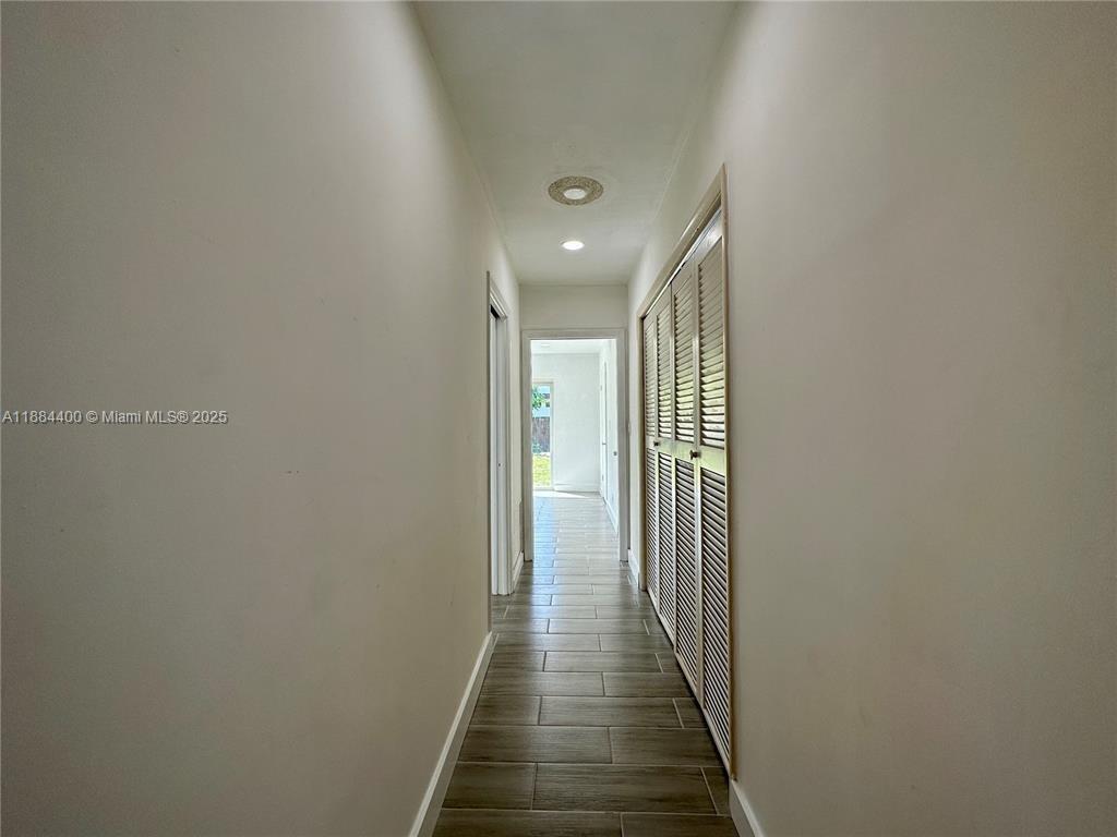 PINE CREST AMENDED PLAT - Residential Lease