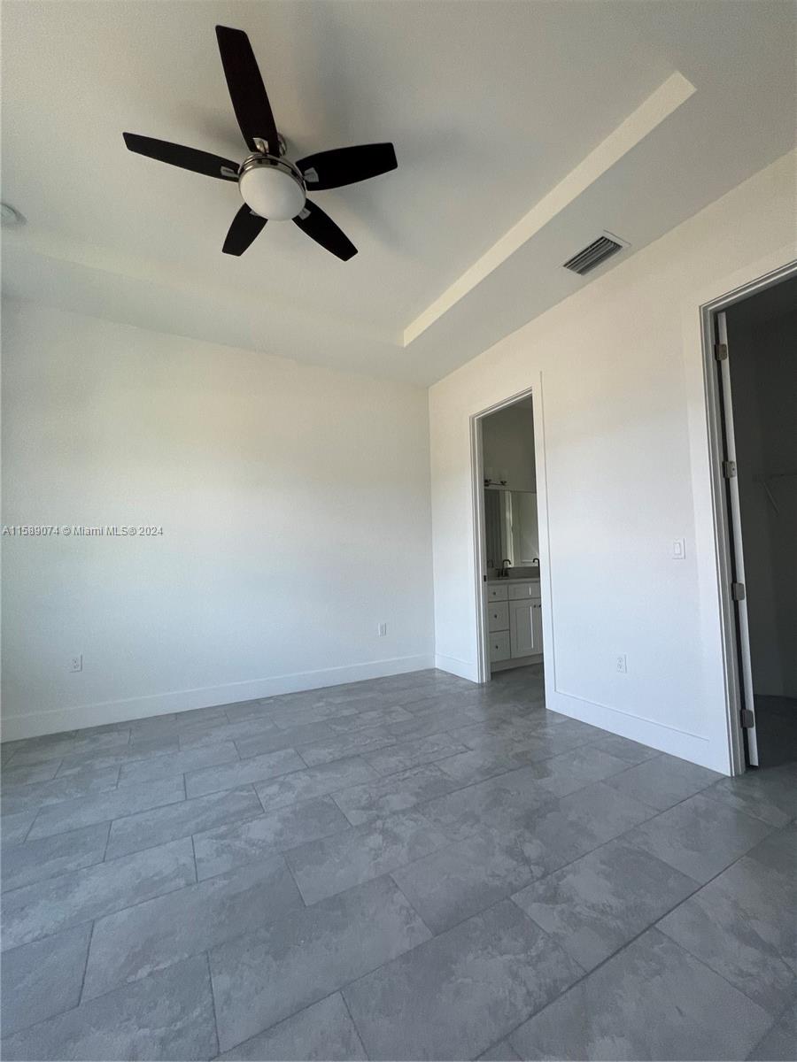 PORT LABELLE - Residential Lease