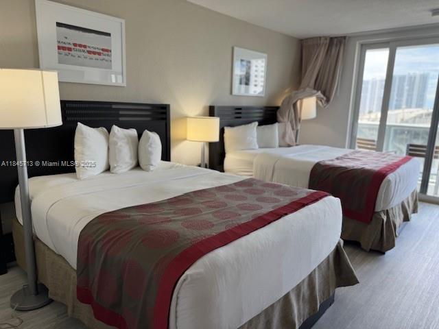 The Aventura Beach Club - Residential