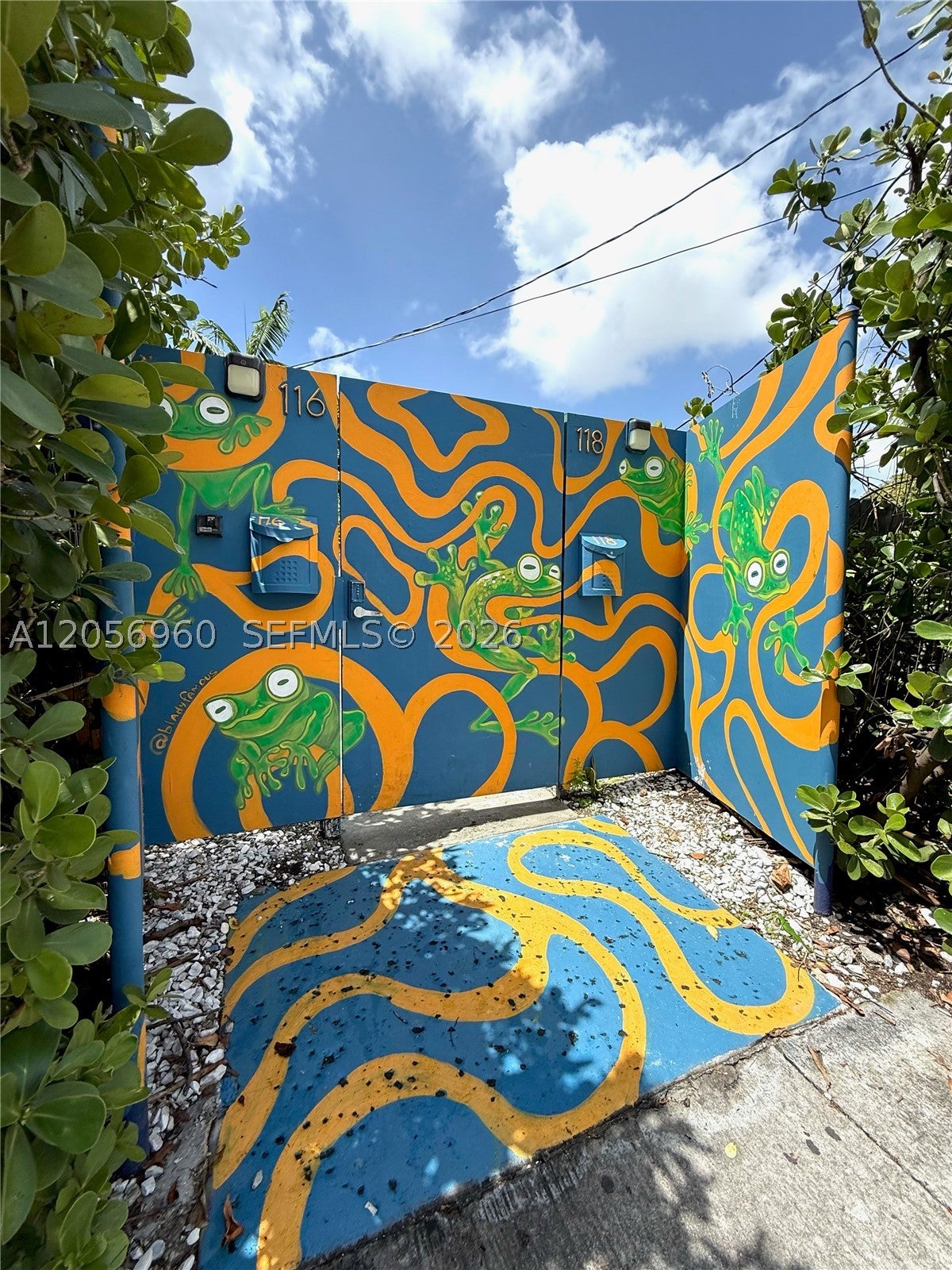 118 NW 24th St - Image 1