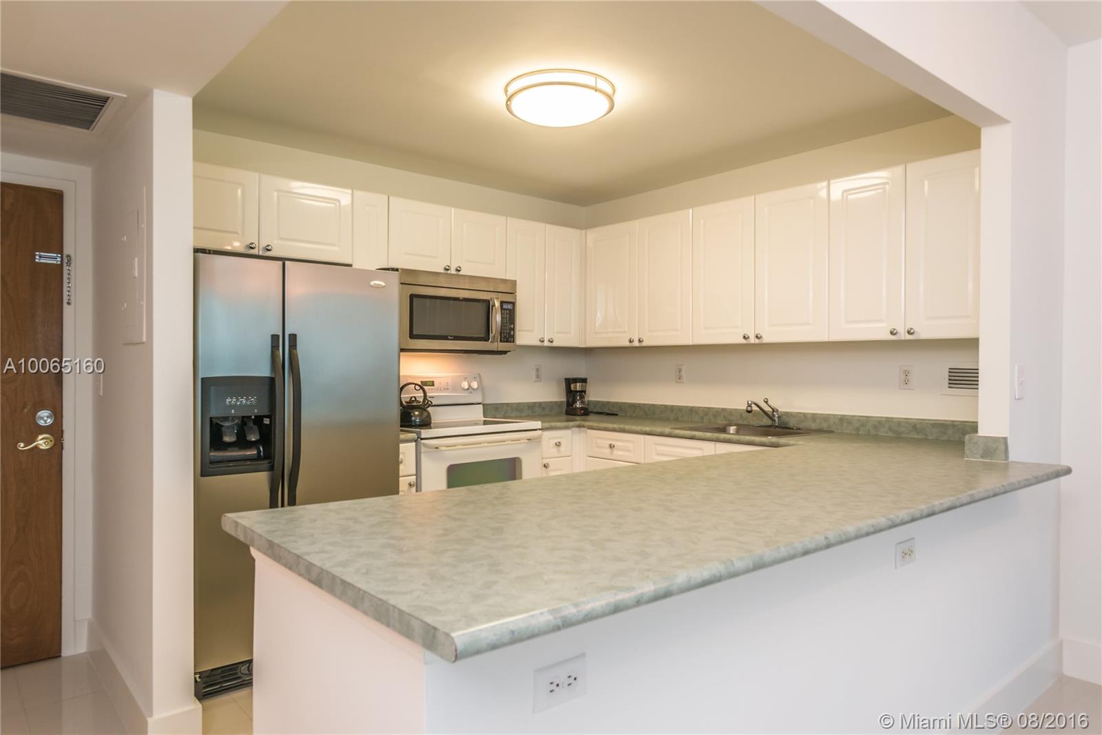 Roney Palace Condo - Residential Lease