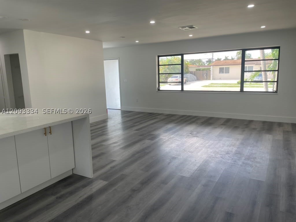 9635 SW 45th Ter