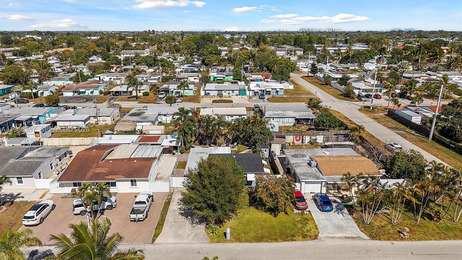 ENGLEWOOD MANOR - Residential