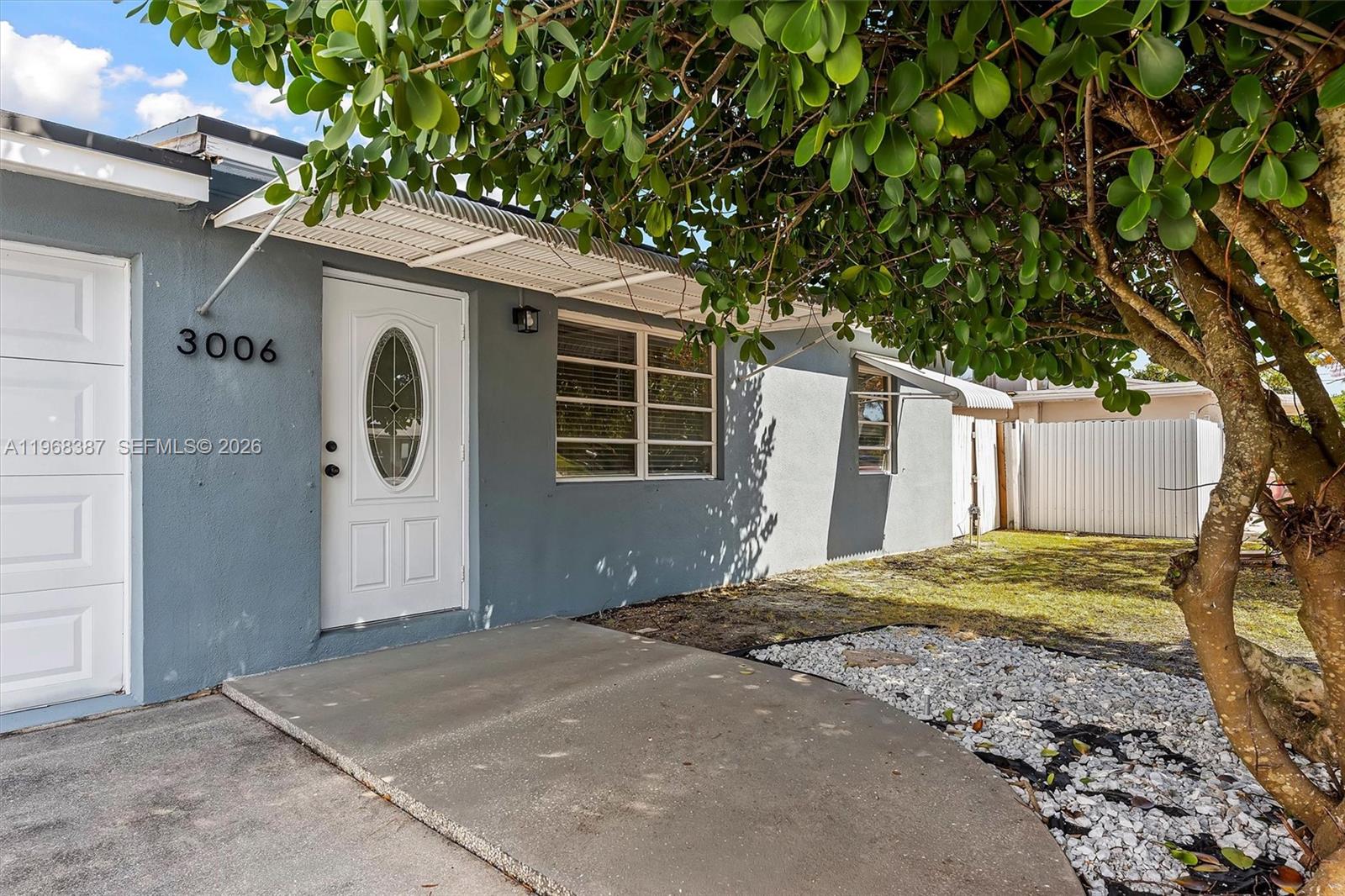 View photos, virtual tours, details... 3006 Giuliano Ave