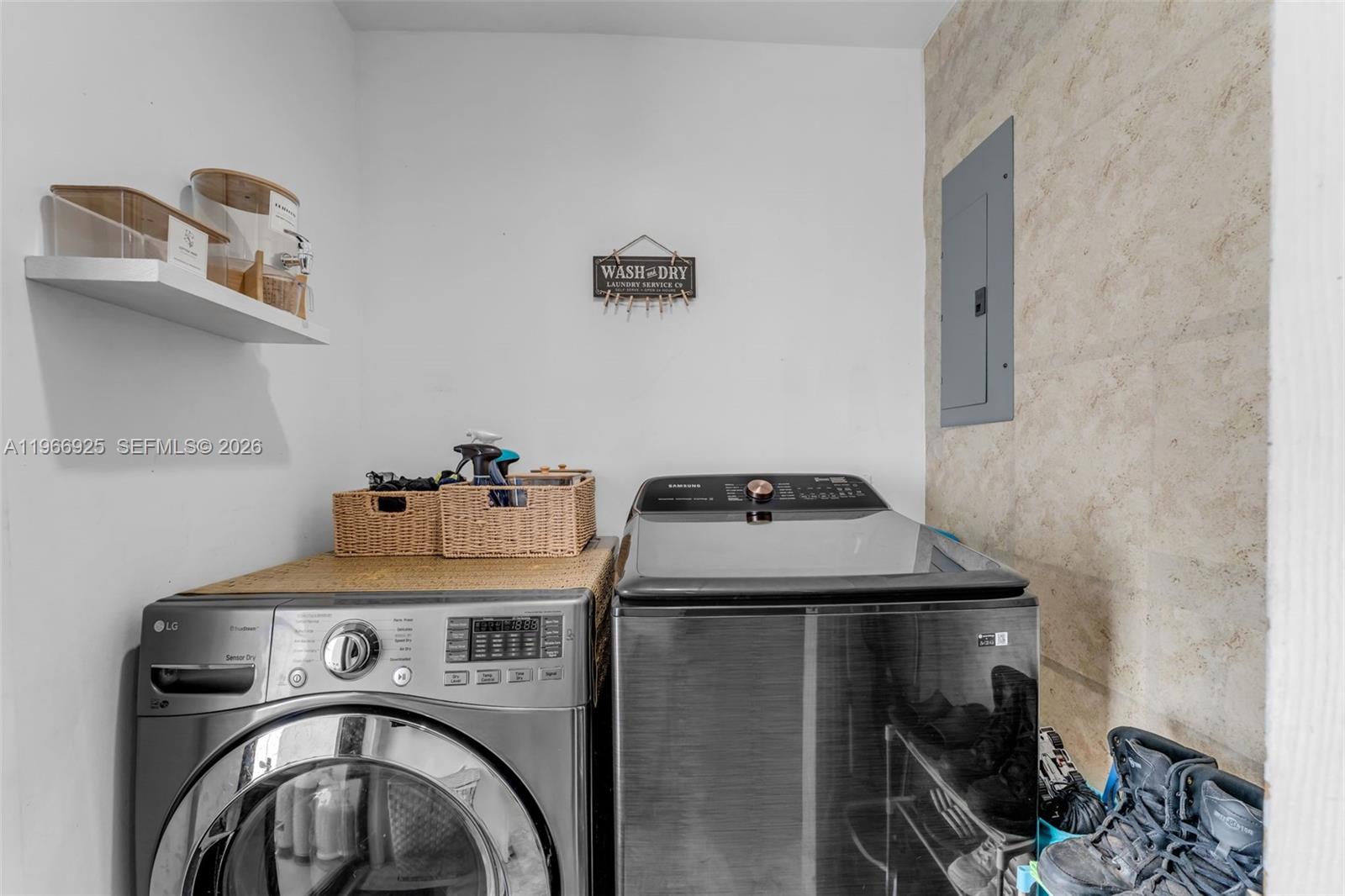 PRINCETONIAN WEST - Residential