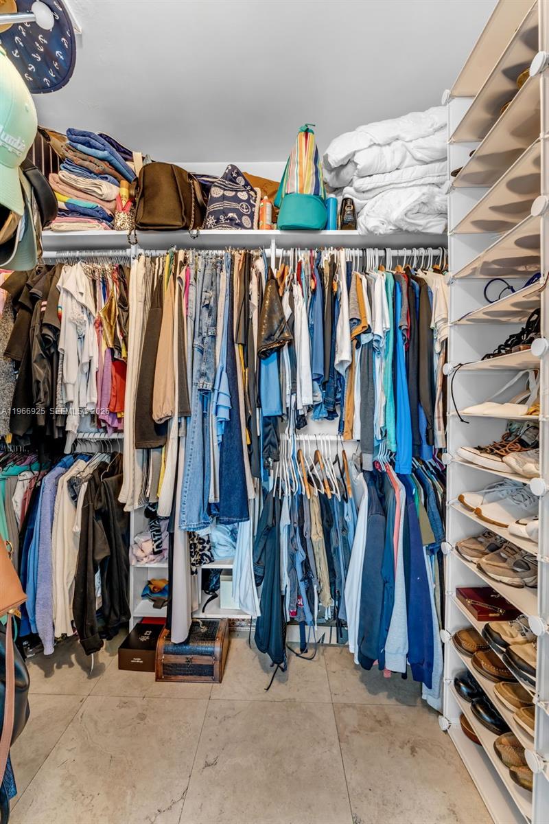 PRINCETONIAN WEST - Residential