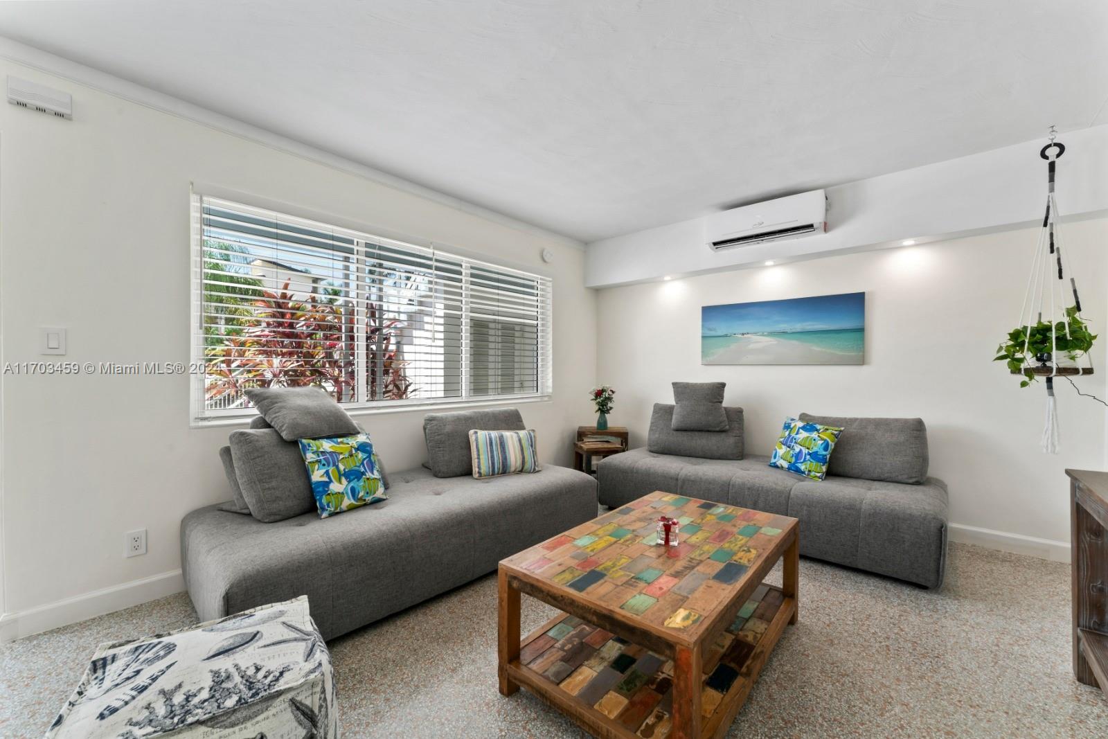 LAKESIDE CO-OP - Residential