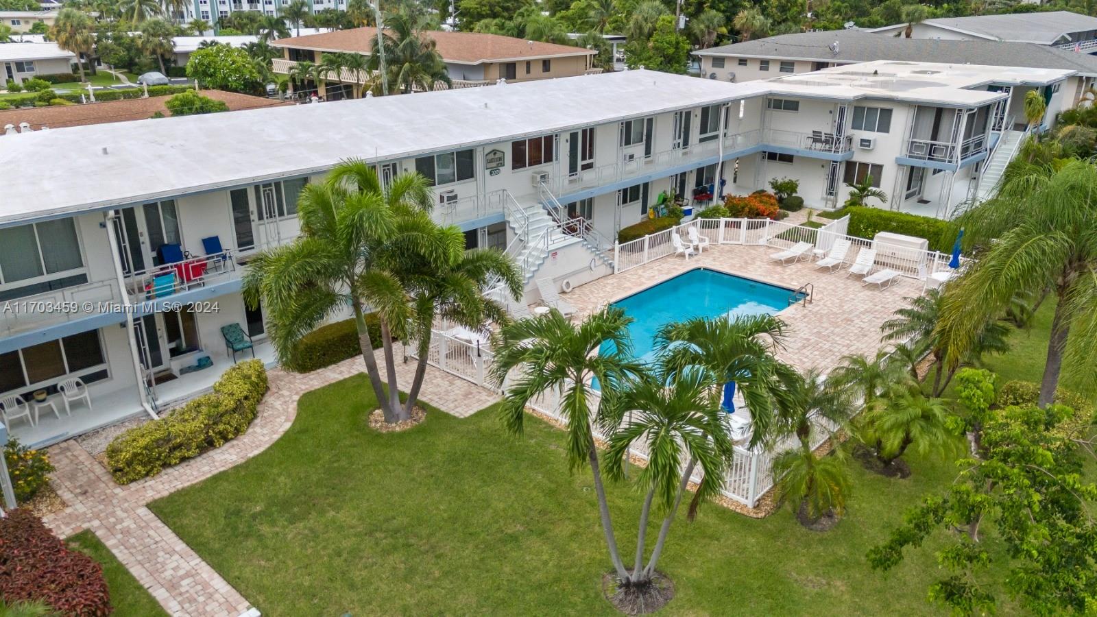 LAKESIDE CO-OP - Residential