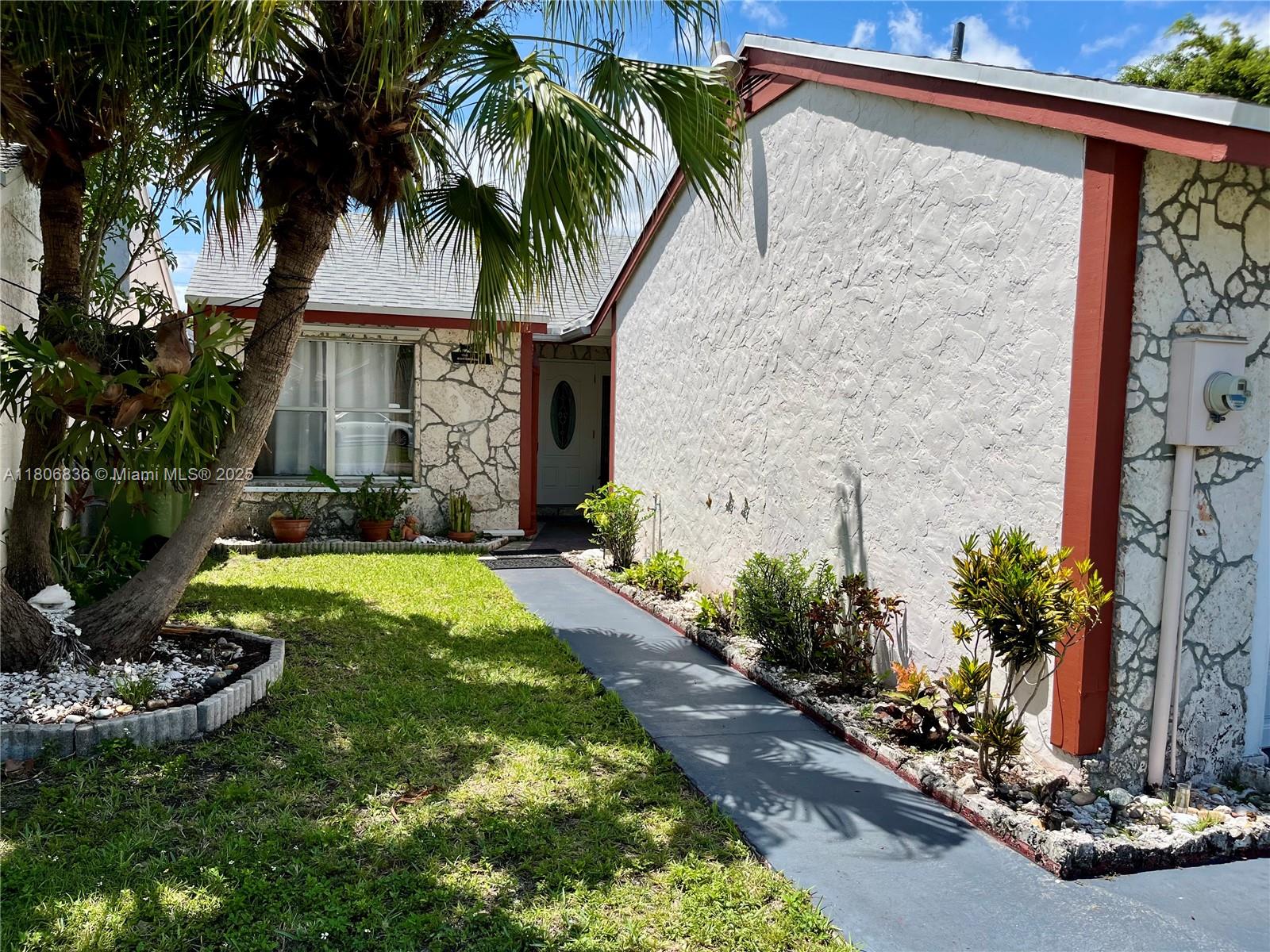 AUDUBON CLUSTER WEST - Residential