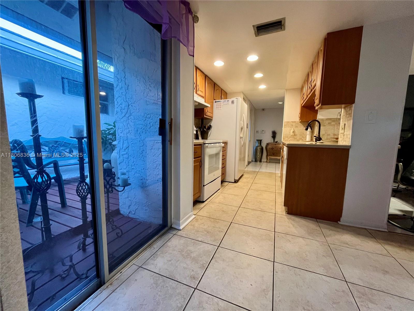 AUDUBON CLUSTER WEST - Residential