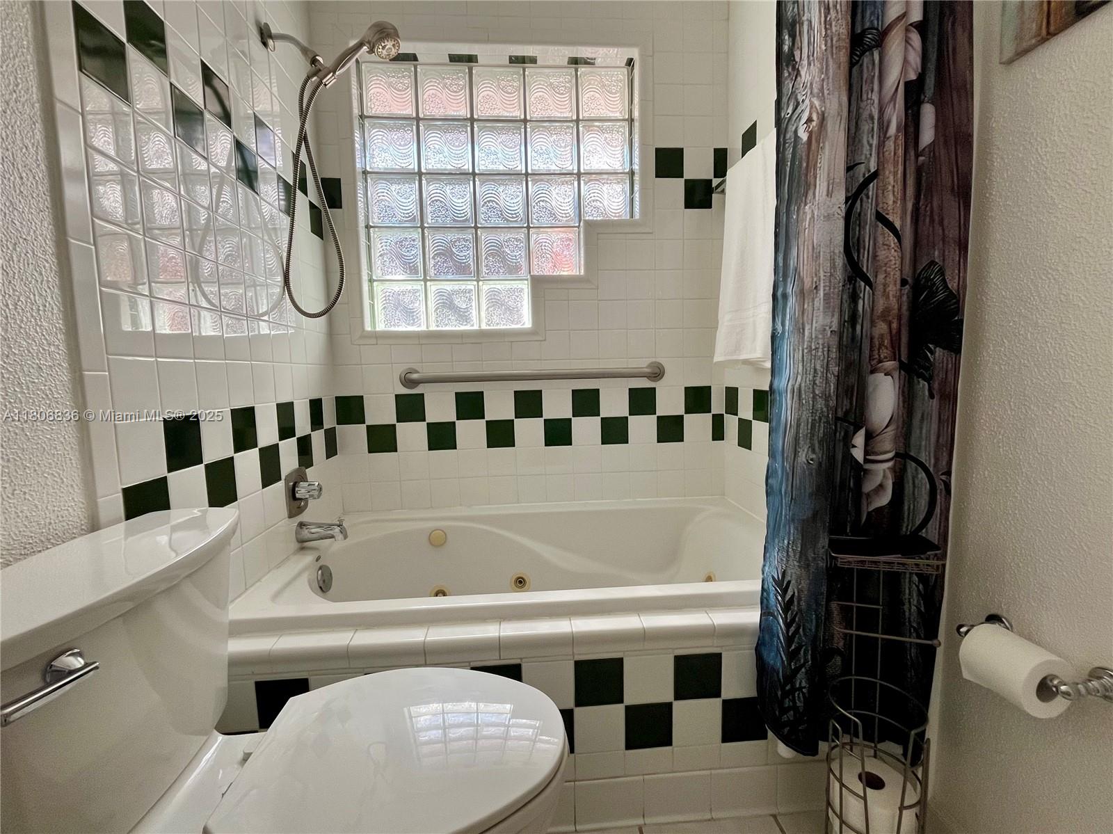 AUDUBON CLUSTER WEST - Residential