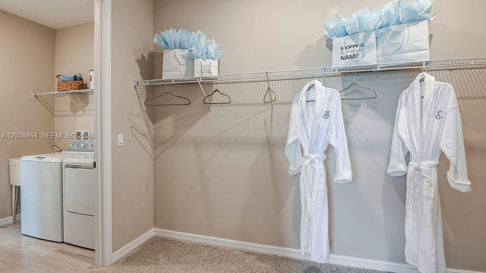 Veranda Oaks - Residential