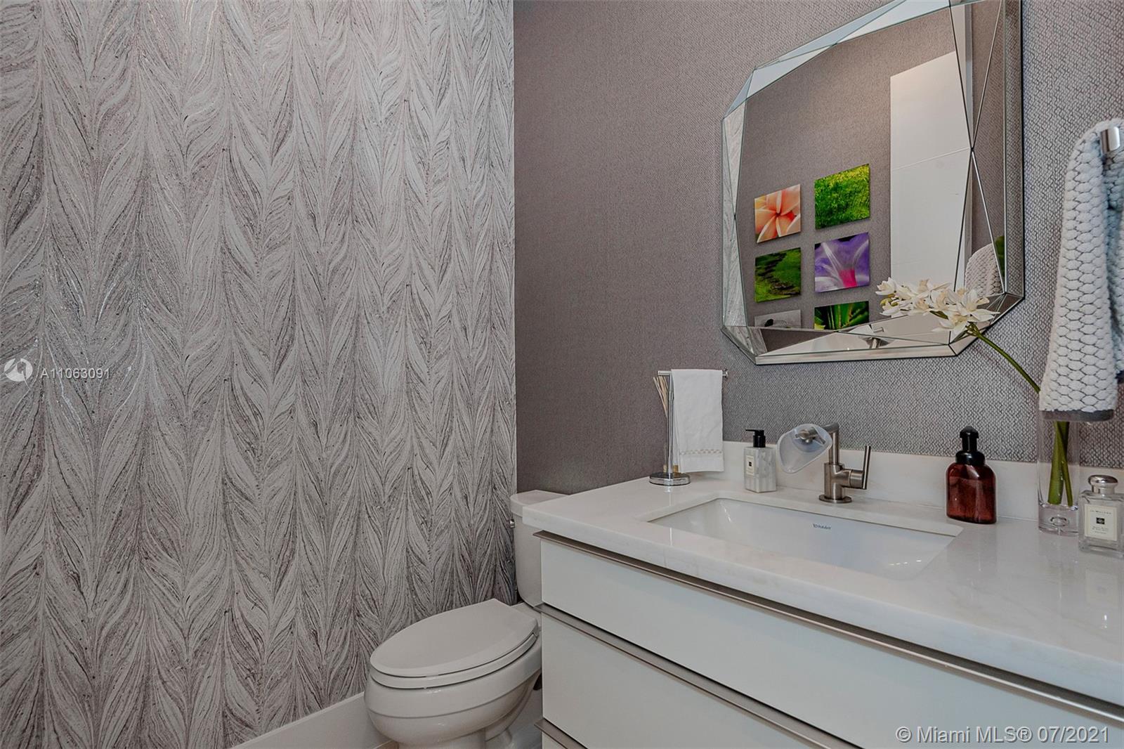 BRICKELL FLAGLER - Residential