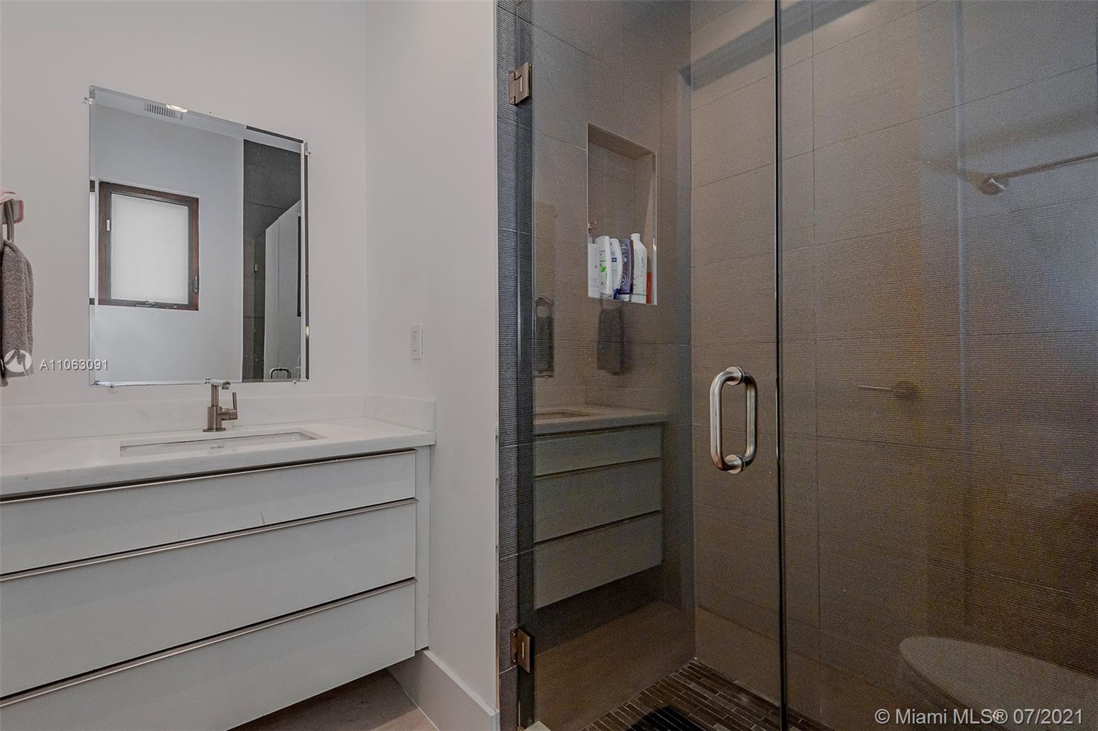 BRICKELL FLAGLER - Residential