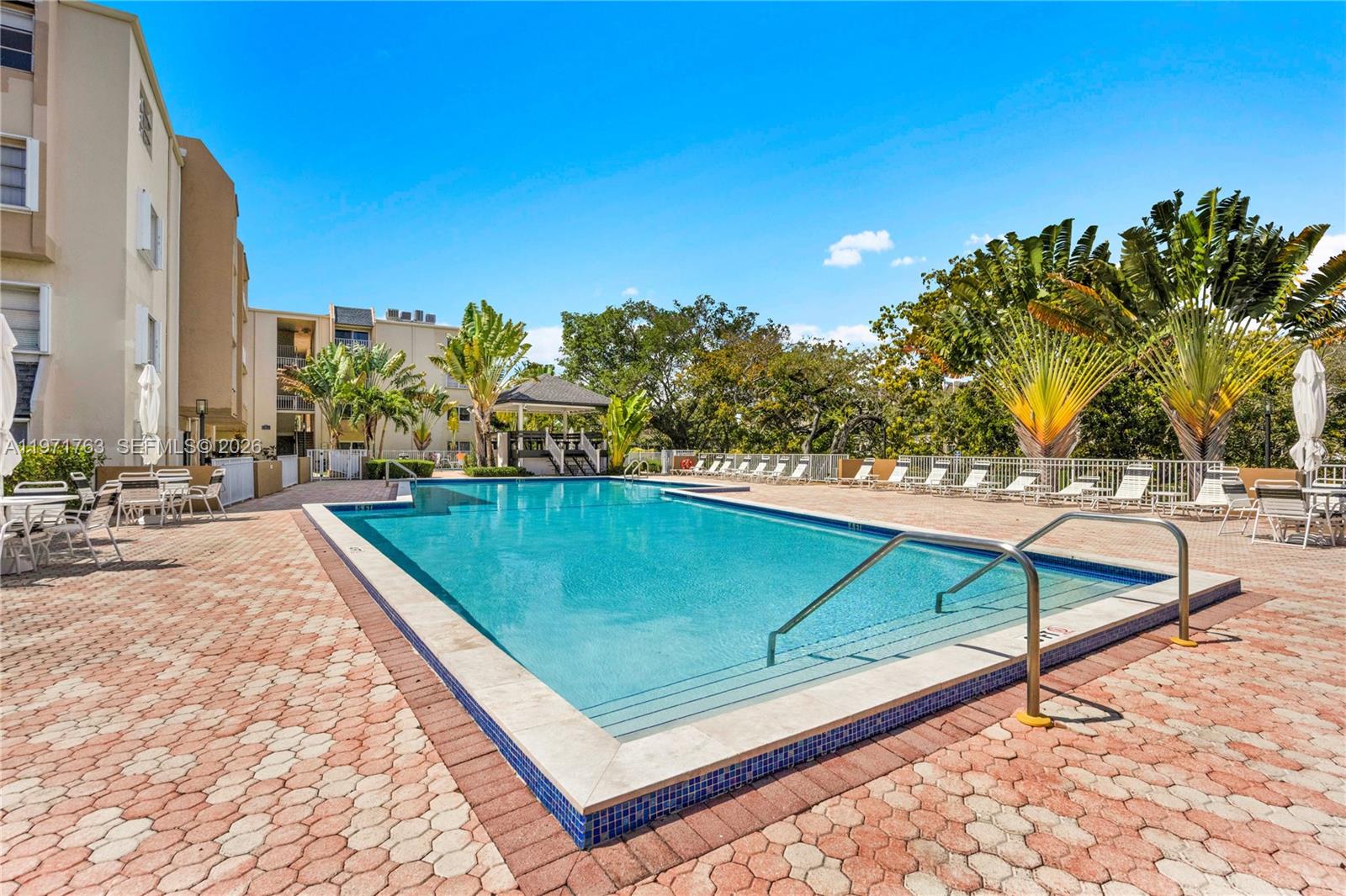 KINGS CREEK SO CONDO - Residential