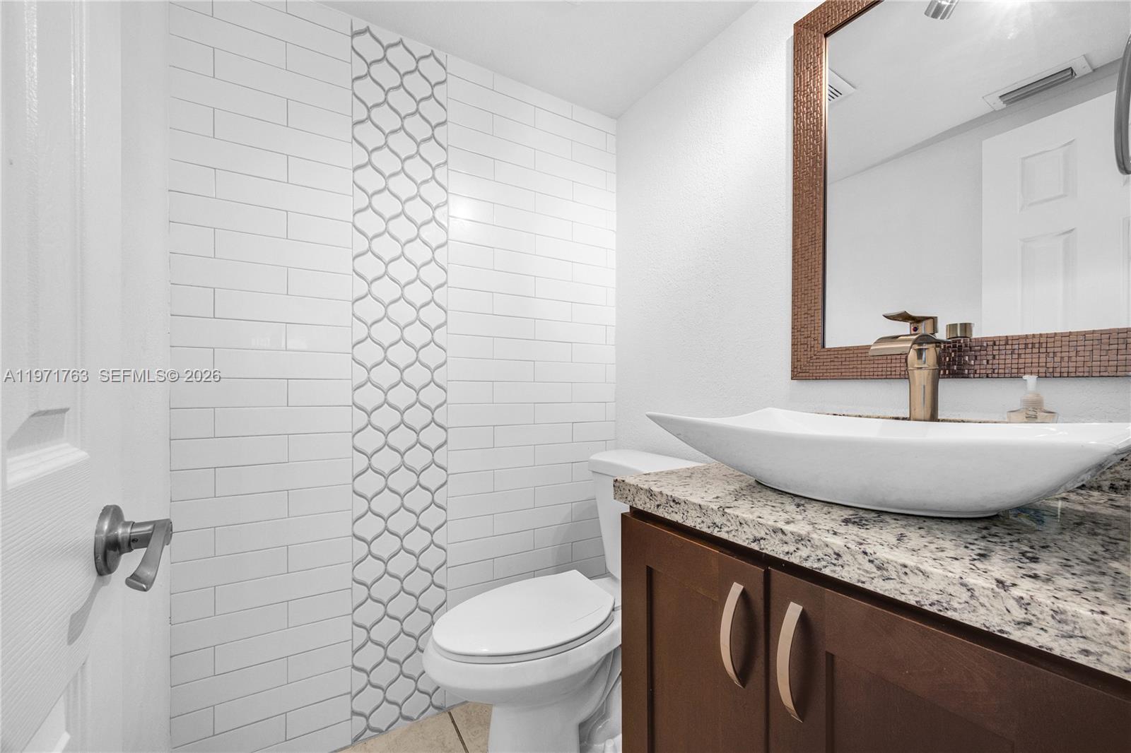 KINGS CREEK SO CONDO - Residential