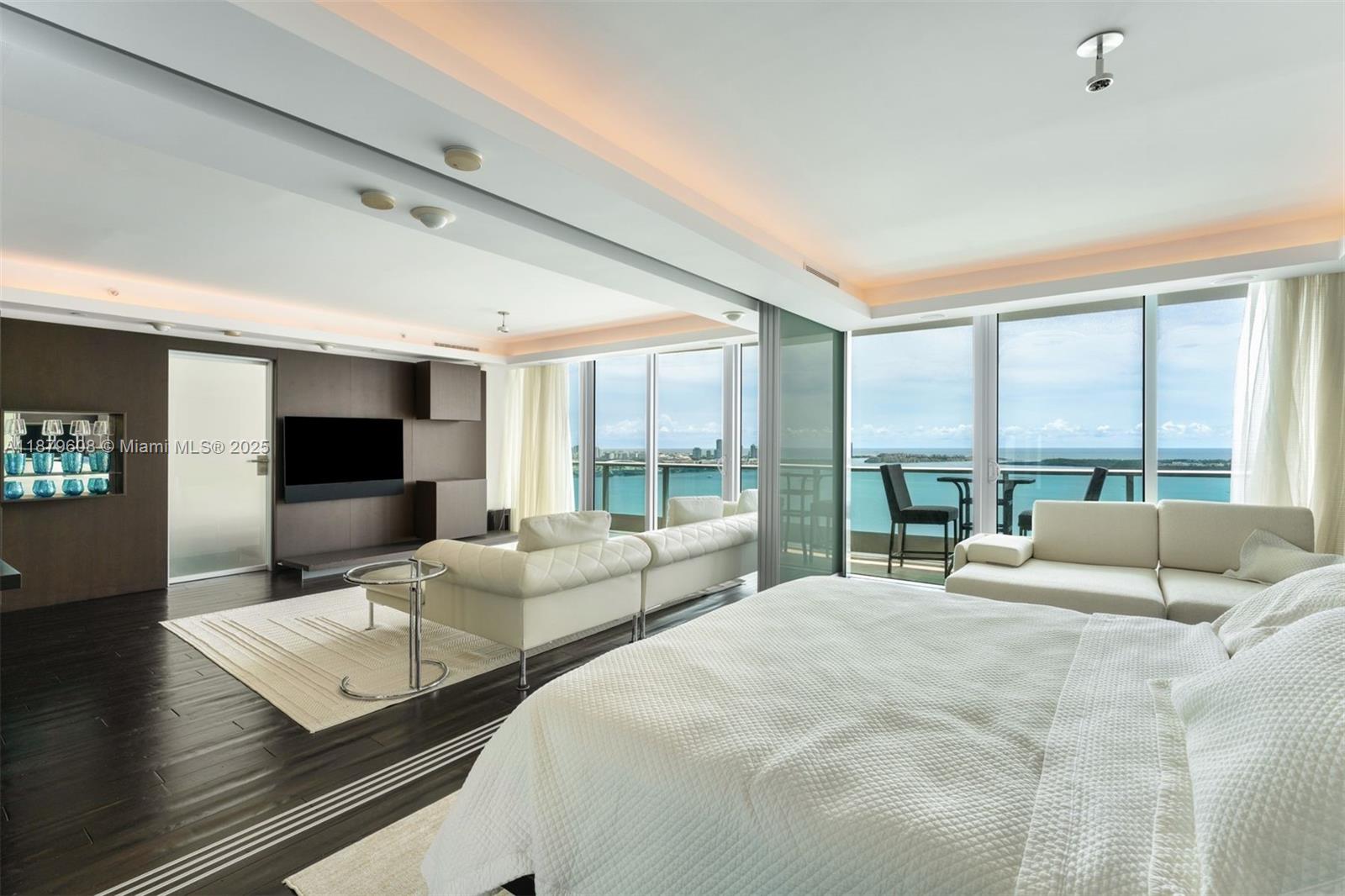 JADE RESIDENCES AT BRICKE - Residential Lease