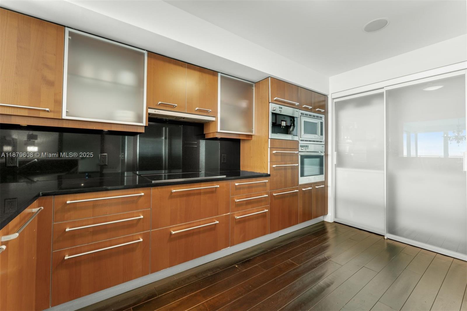 JADE RESIDENCES AT BRICKE - Residential Lease