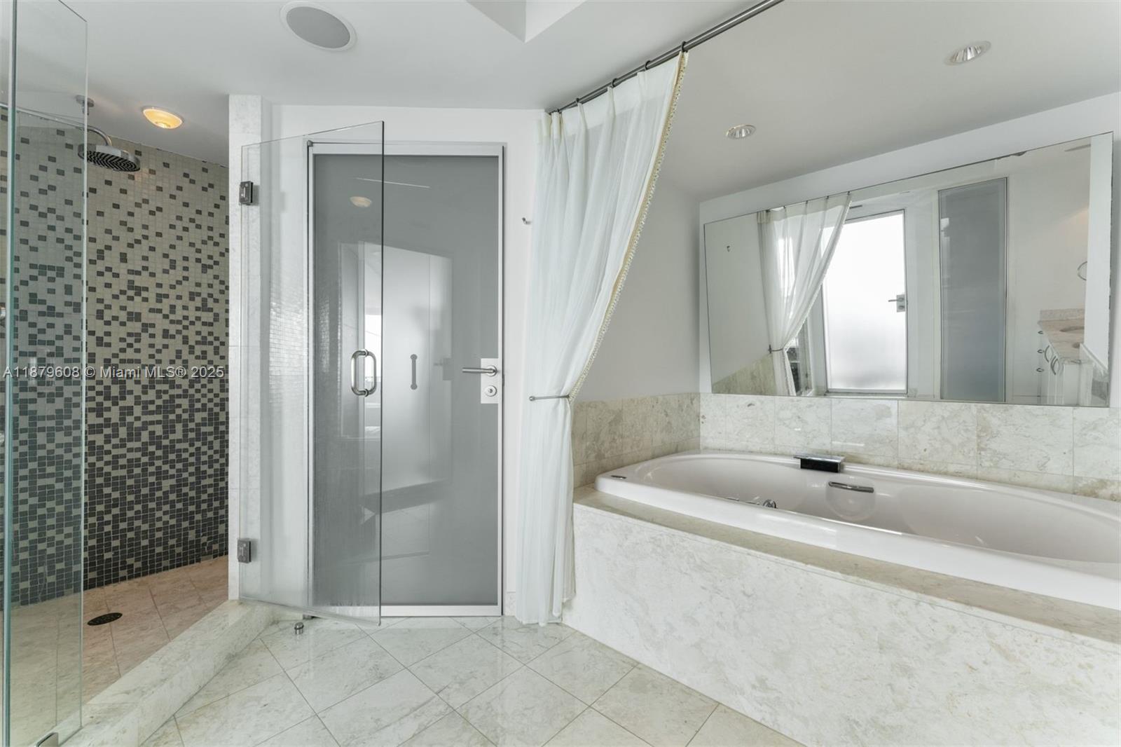 JADE RESIDENCES AT BRICKE - Residential Lease