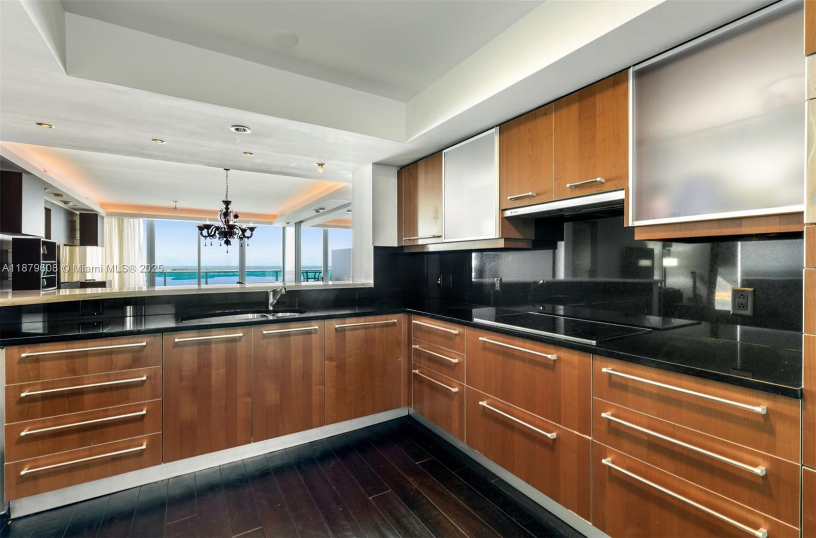 1331 Brickell Bay Dr 3903