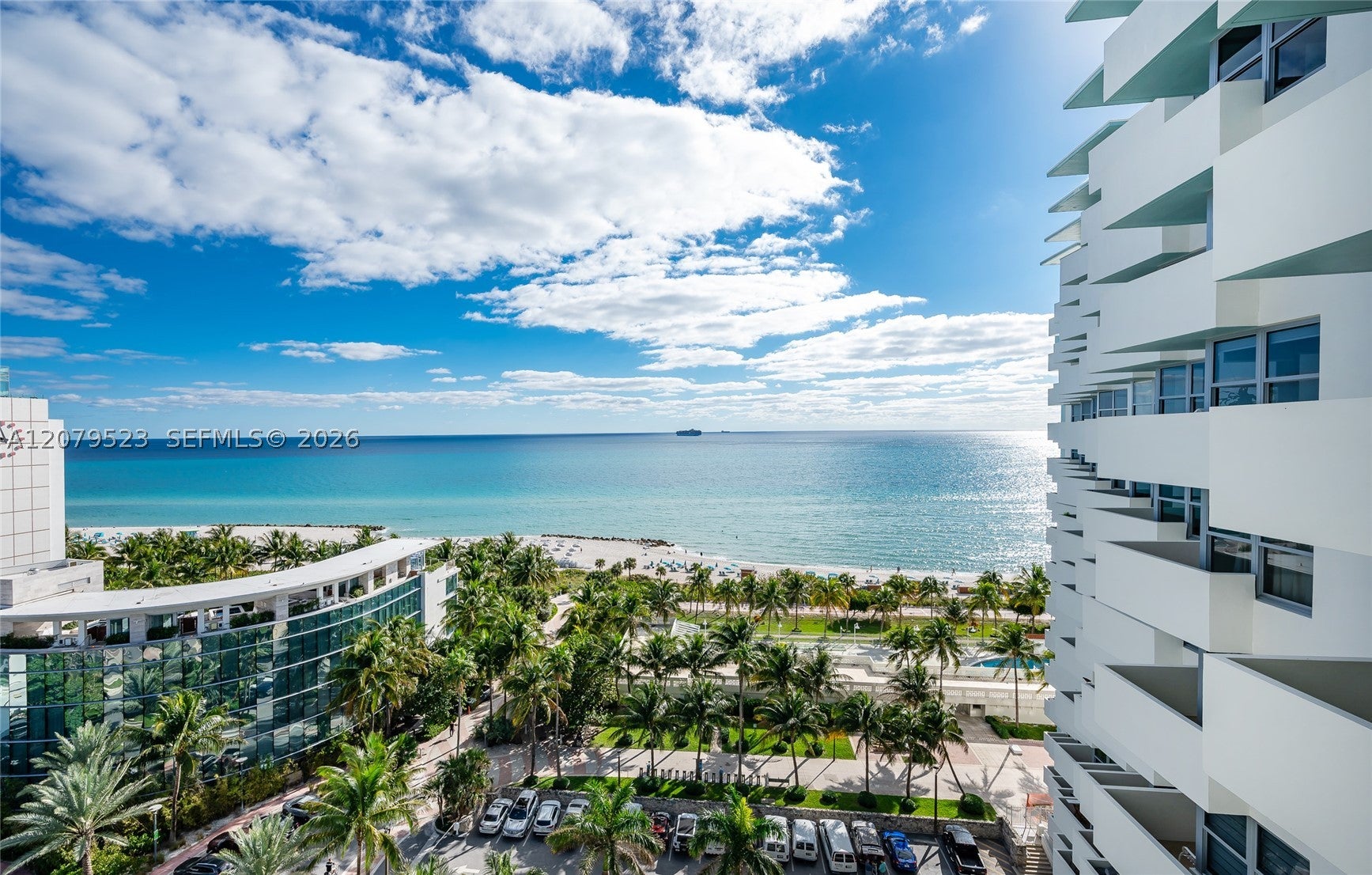 2899 Collins Ave 1505