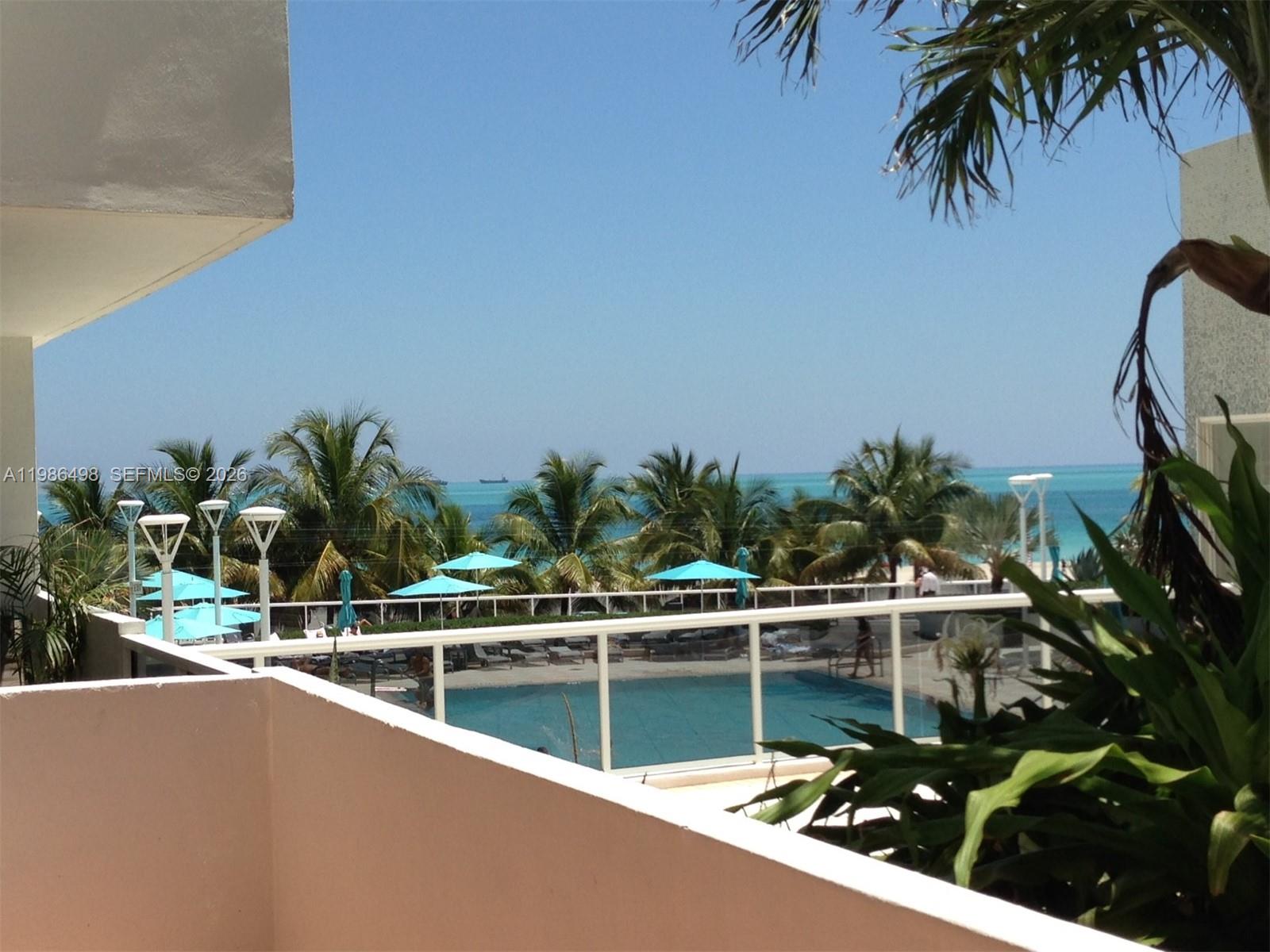 THE DECOPLAGE CONDO - Residential Lease