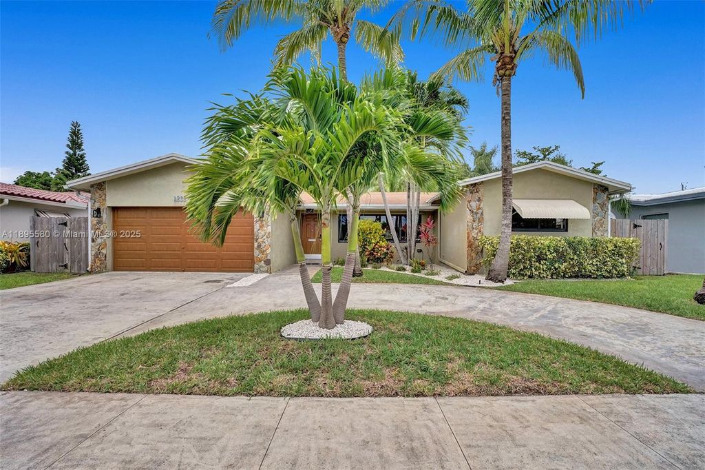 Photo of 4233 Van Buren St, Hollywood, FL 33021 (MLS # A11895580)