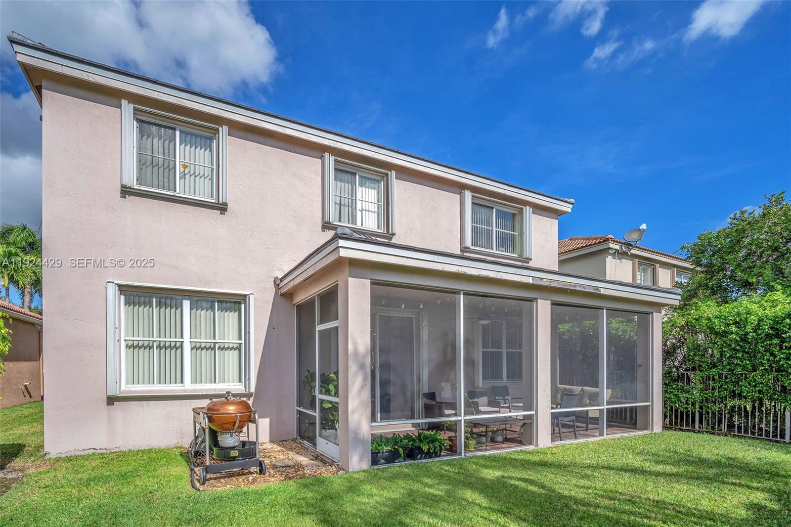 SECTOR 2-PARCELS 1 2 3 4 - Residential Lease