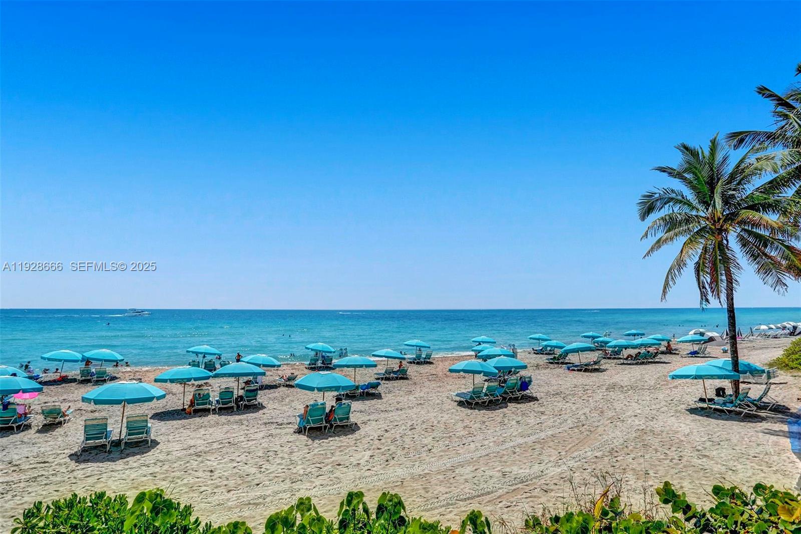 WAVE CONDO - Residential Lease