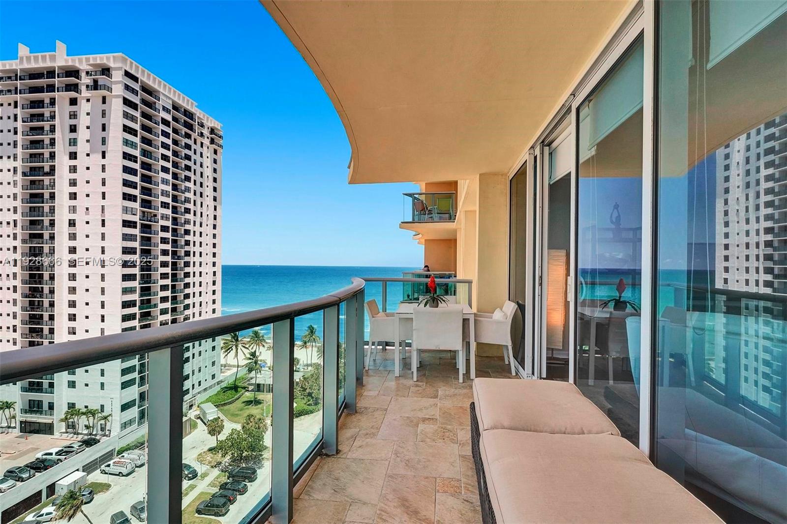 WAVE CONDO - Residential Lease