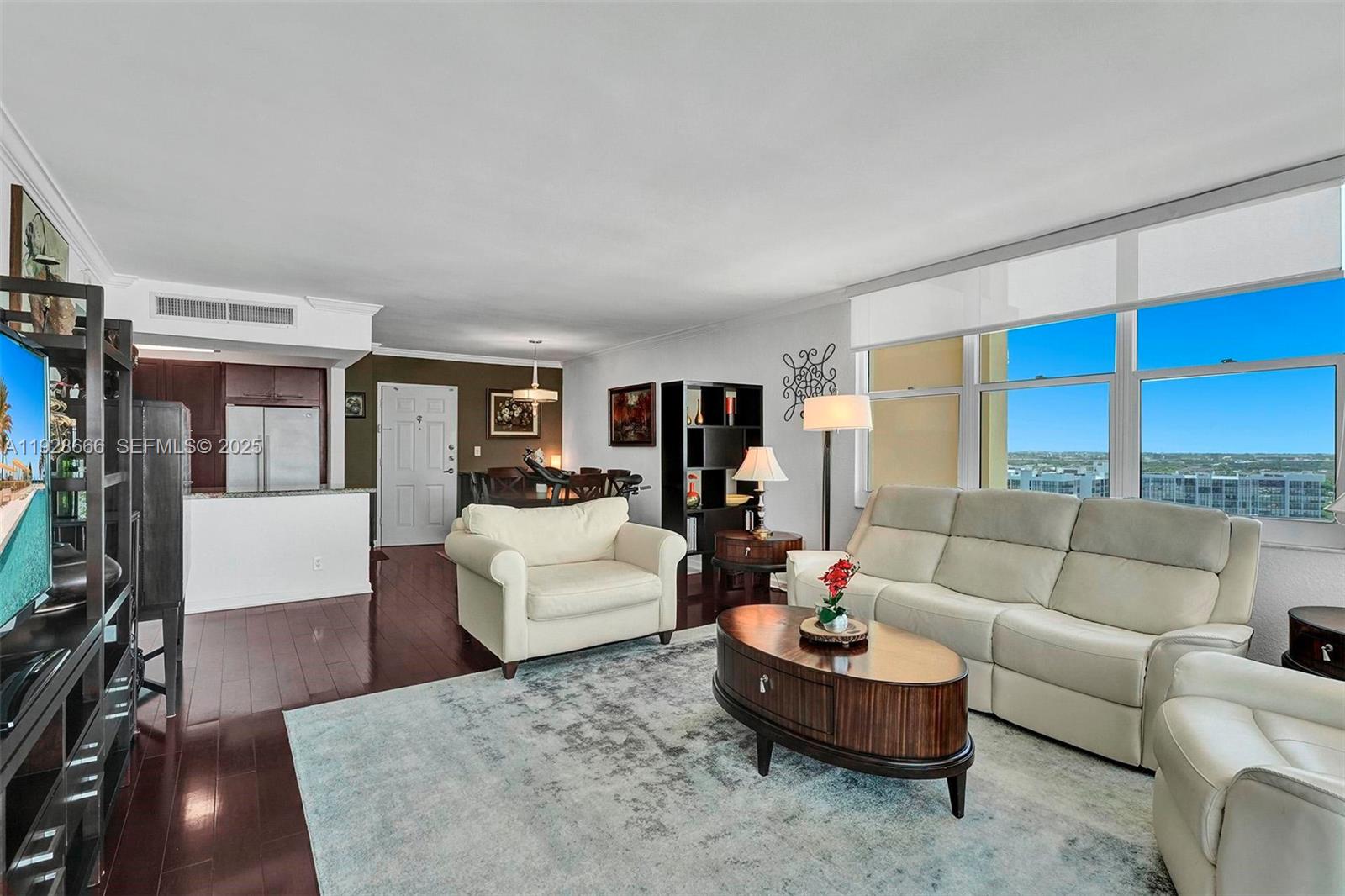 WAVE CONDO - Residential Lease