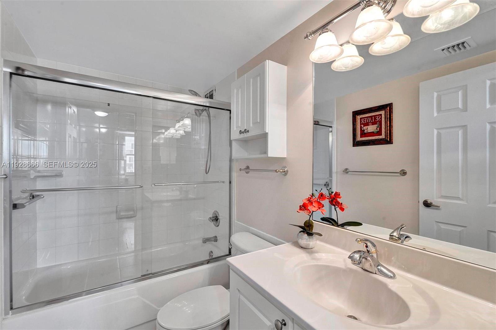 WAVE CONDO - Residential Lease