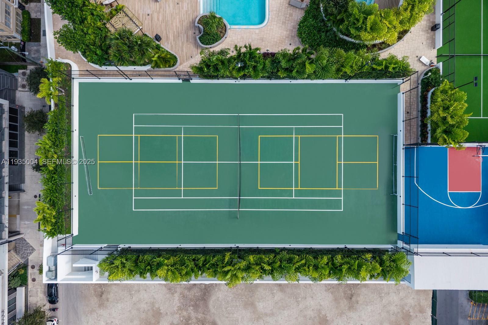 ¤BAY BREEZE - Residential