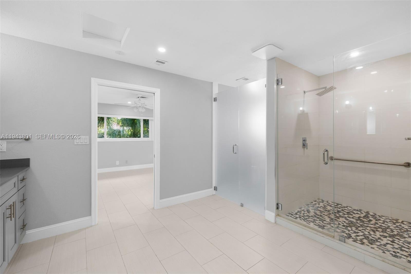 CORAL RIDGE COUNTRY CLUB - Residential