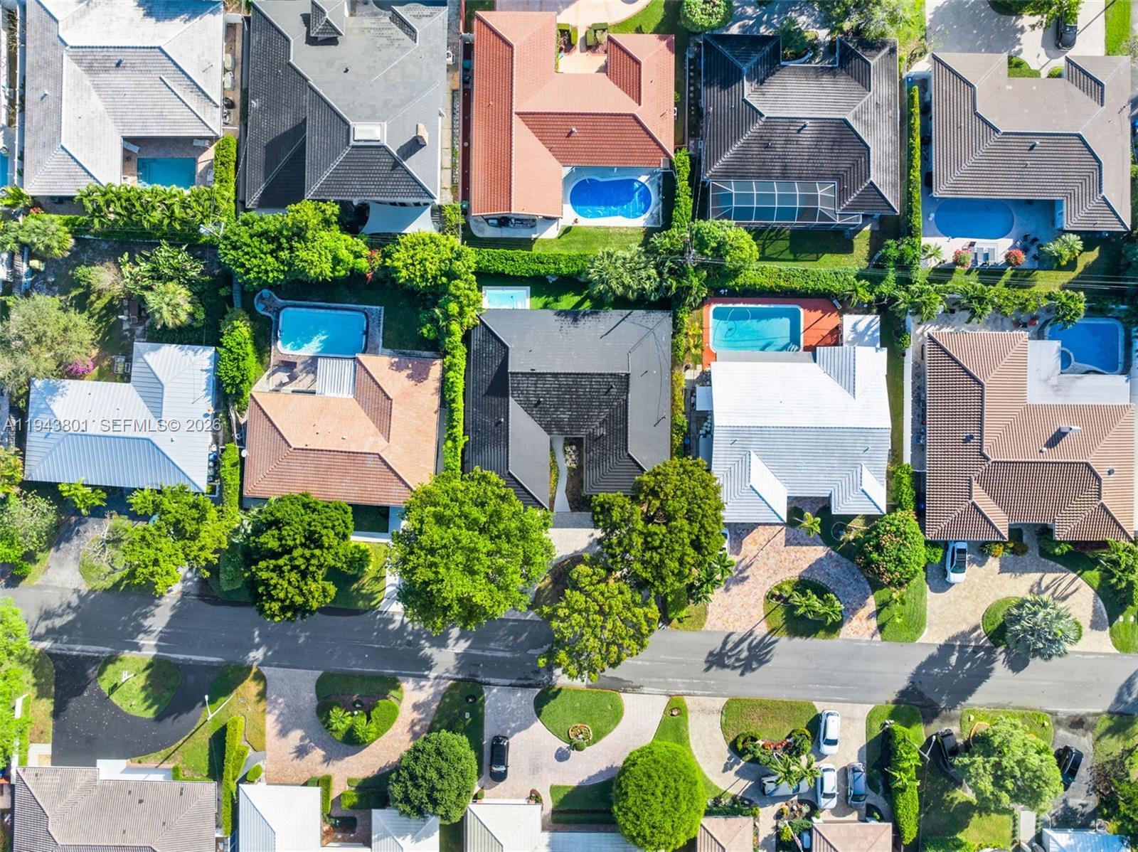 CORAL RIDGE COUNTRY CLUB - Residential