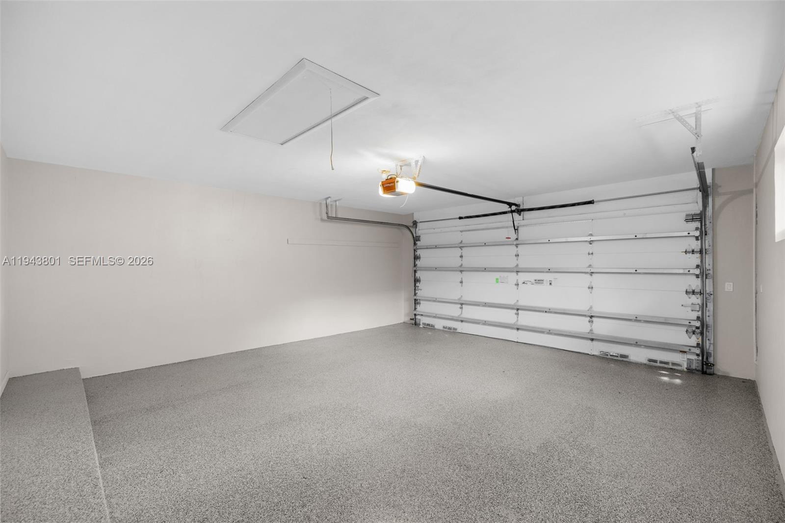 CORAL RIDGE COUNTRY CLUB - Residential