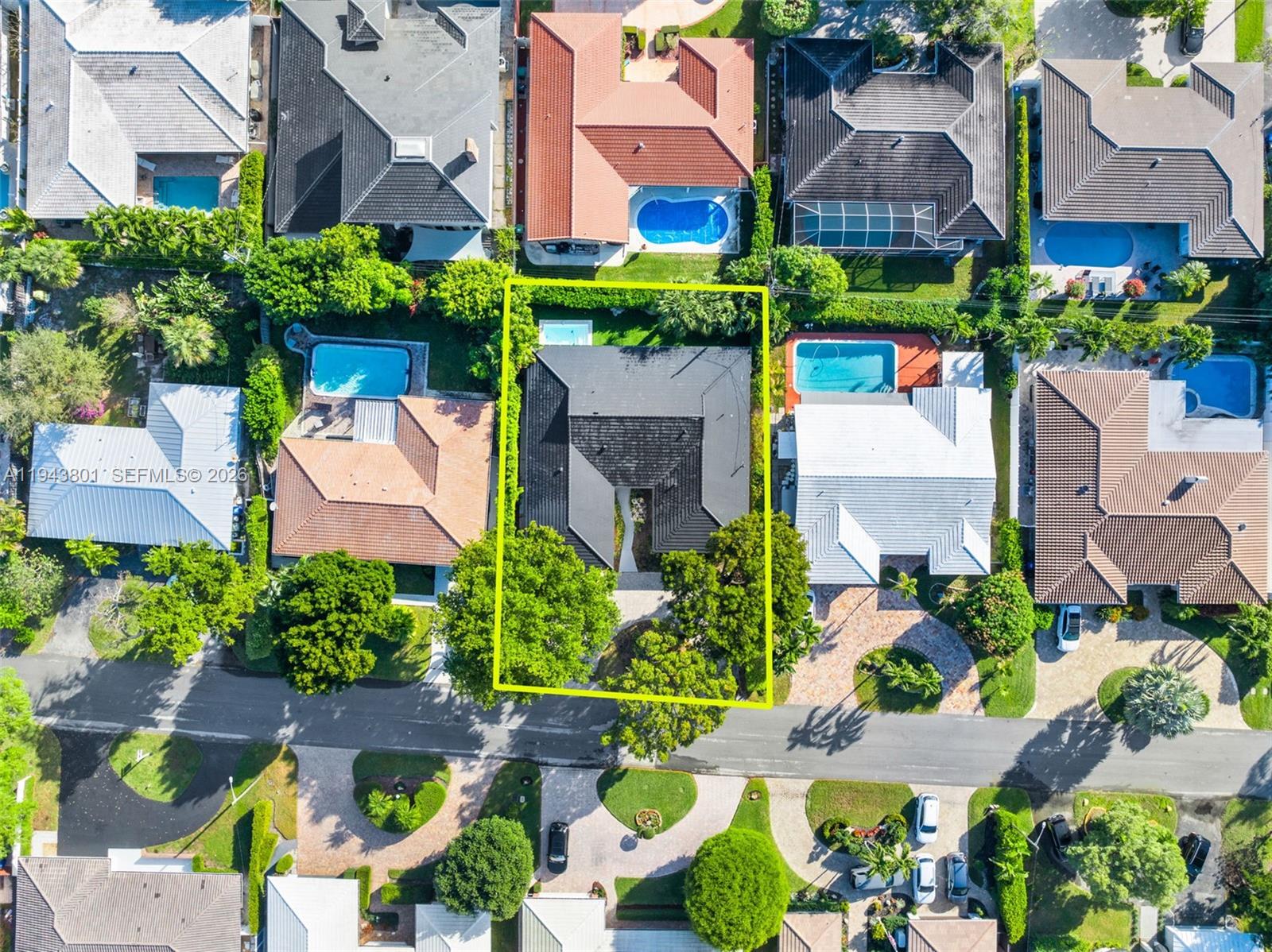 CORAL RIDGE COUNTRY CLUB - Residential