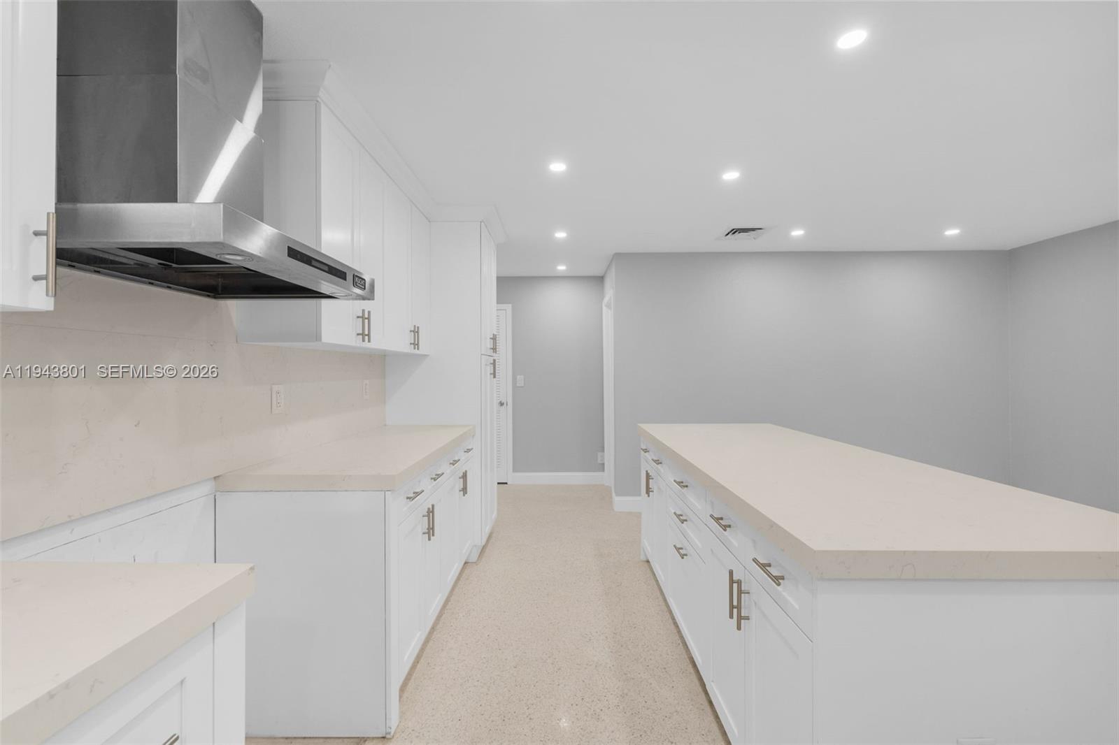 CORAL RIDGE COUNTRY CLUB - Residential