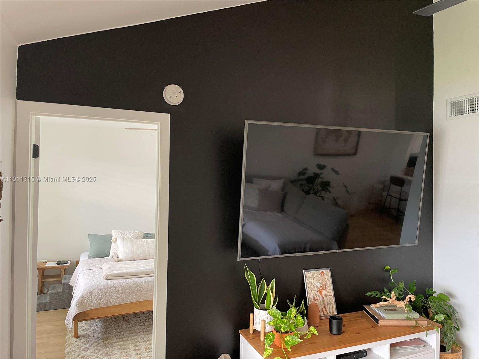 WINDING LAKE 2 AT WELLEBY - Residential Lease