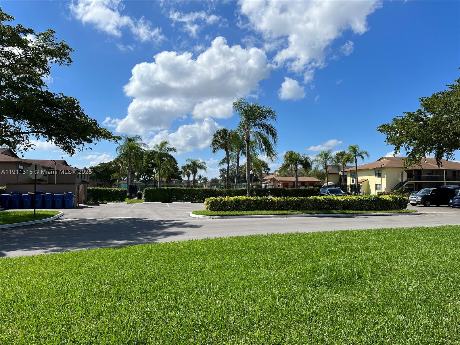 WINDING LAKE 2 AT WELLEBY - Residential Lease