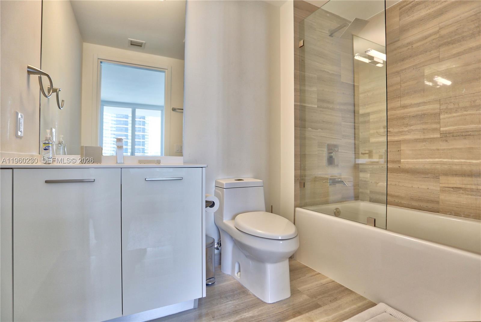 BRICKELLHOUSE CONDO - Residential