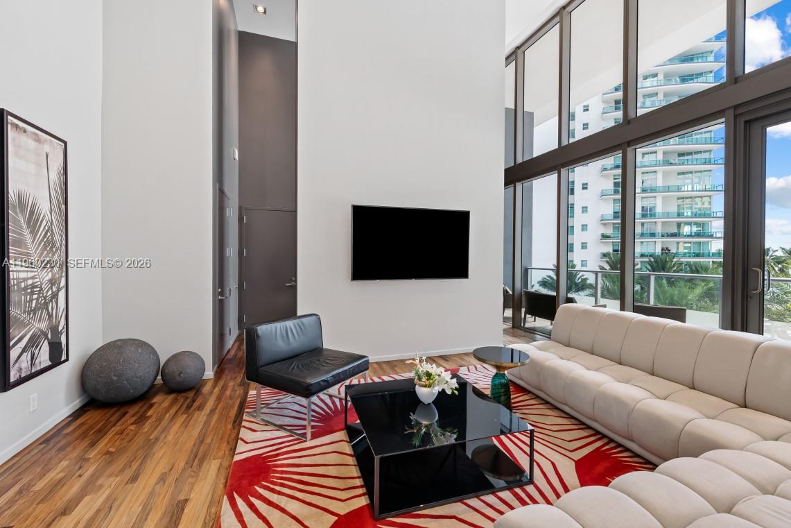 BRICKELLHOUSE CONDO - Residential