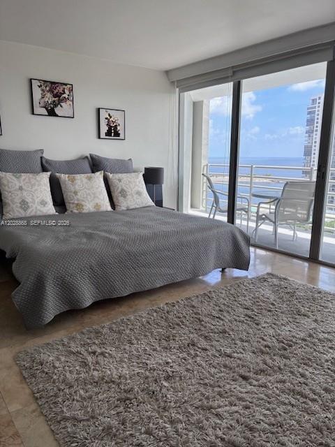 ATLANTIS ON BRICKELL COND - Residential