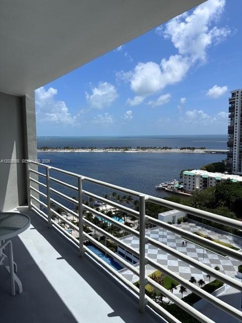 ATLANTIS ON BRICKELL COND - Residential