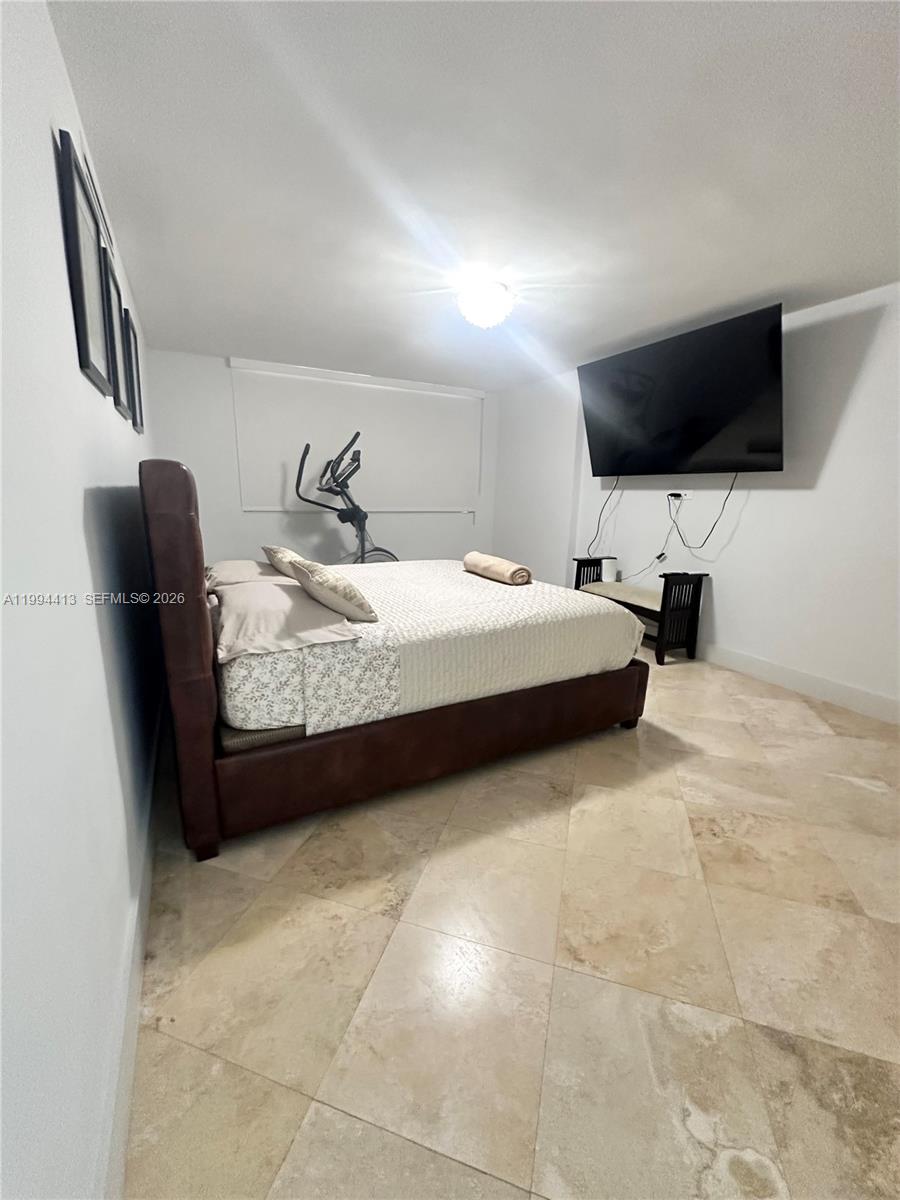 FOUR WINDS CONDO - Residential Lease