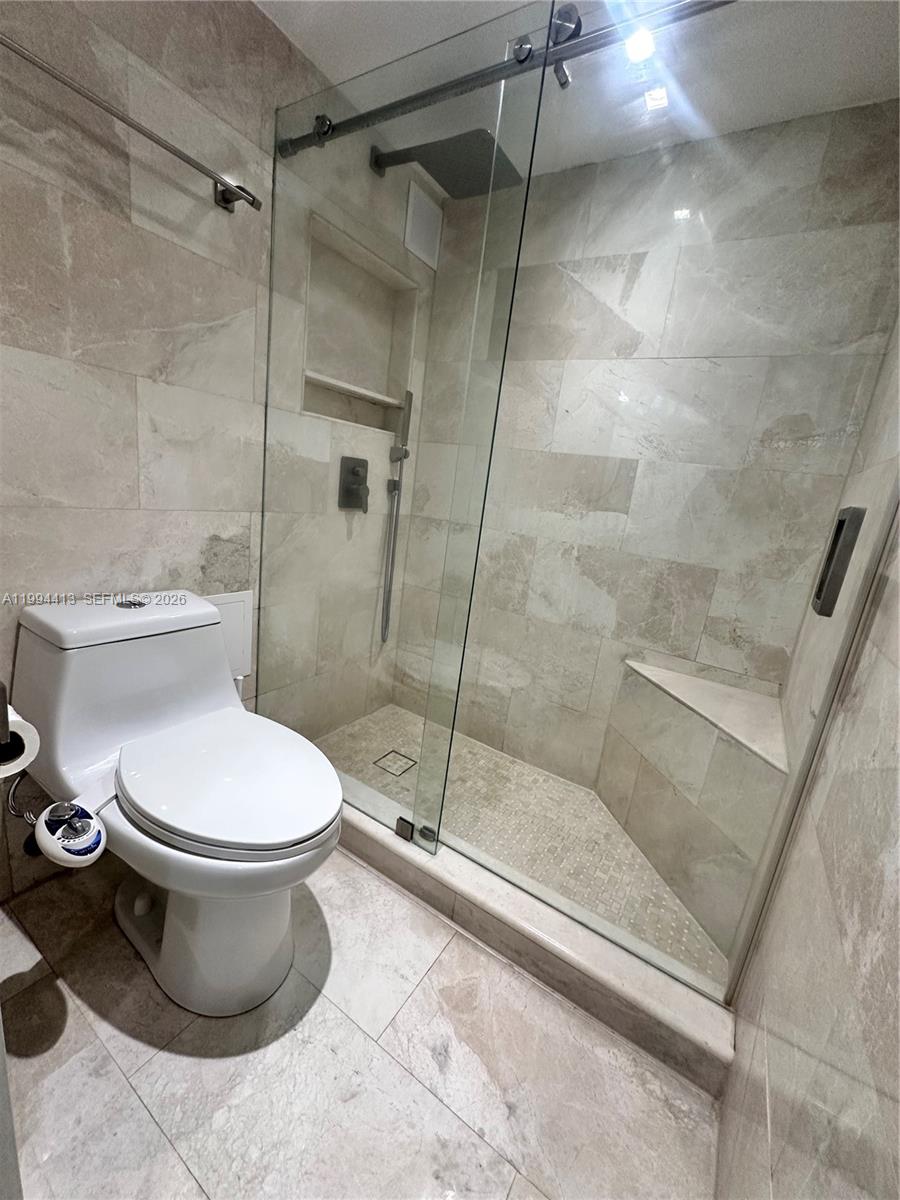 FOUR WINDS CONDO - Residential Lease