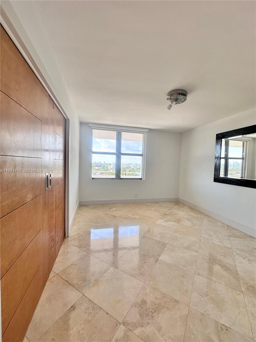FOUR WINDS CONDO - Residential Lease