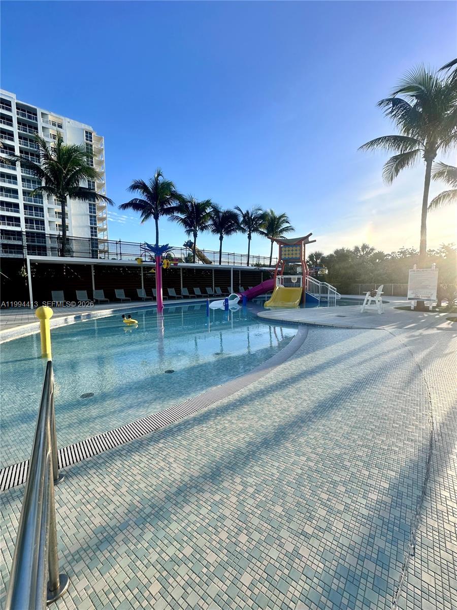 FOUR WINDS CONDO - Residential Lease