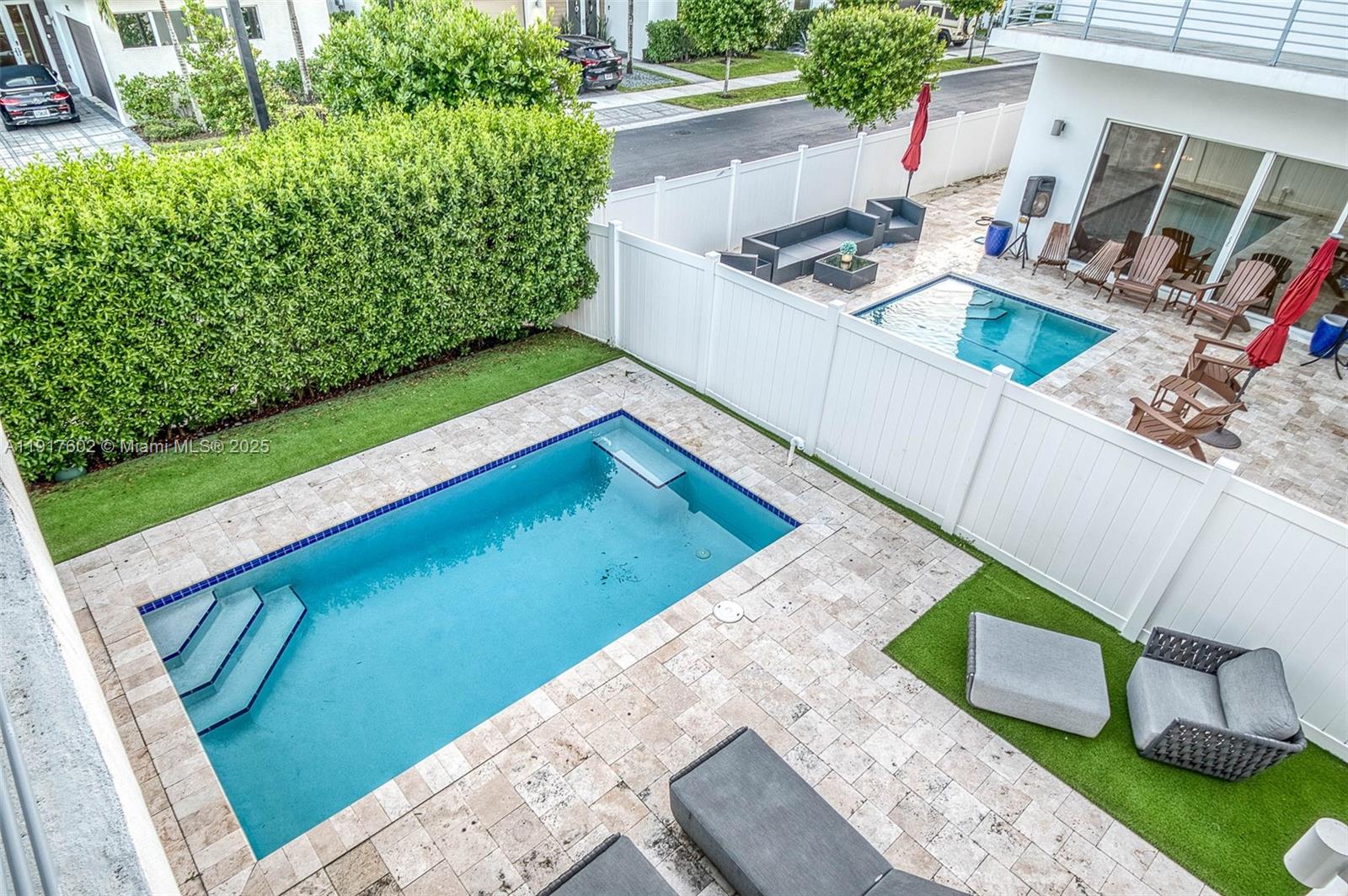 DORAL COMMONS RESIDENTIAL - Residential Lease